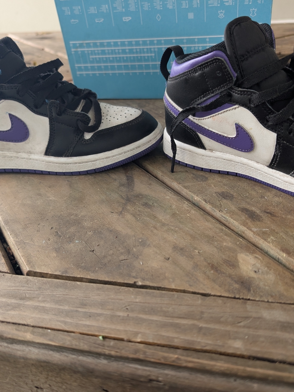 Jordan Kids High-Top Sneakers in Black, White & Purple - Picture 6 of 8